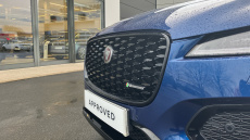 Jaguar F-Pace 2.0 D200 R-Dynamic Black 5dr Auto AWD Diesel Estate